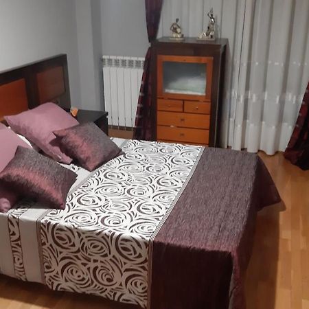 Апартаменты Piso Tranquilo Понферрада Экстерьер фото