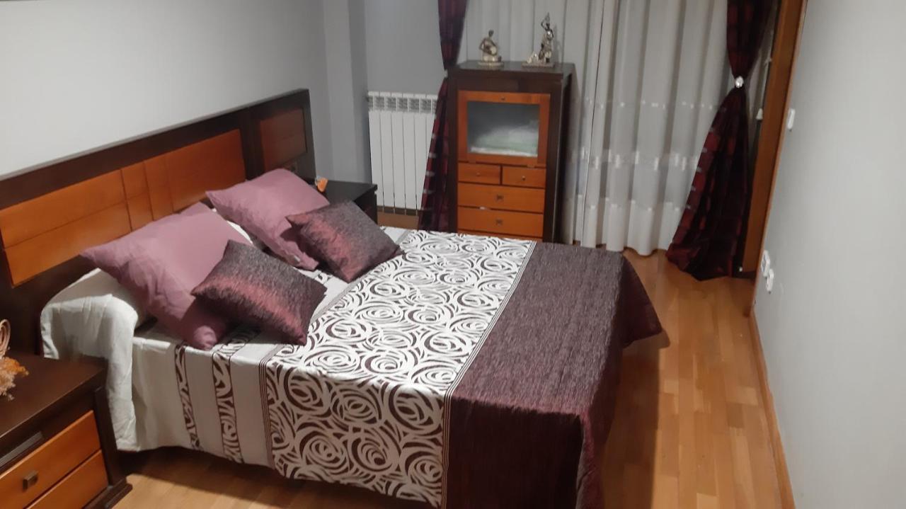 Апартаменты Piso Tranquilo Понферрада Экстерьер фото